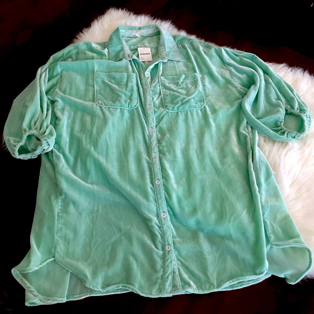 Free people mint green velvet tunic size extra small NWT